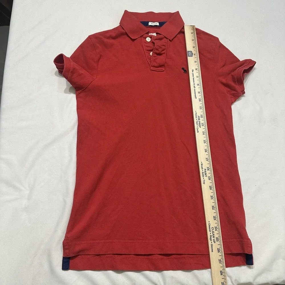 Abercrombie & Fitch Muscle Red Polo Shirt Mens Medium Short Sleeve Blue Moose - Picture 7 of 8